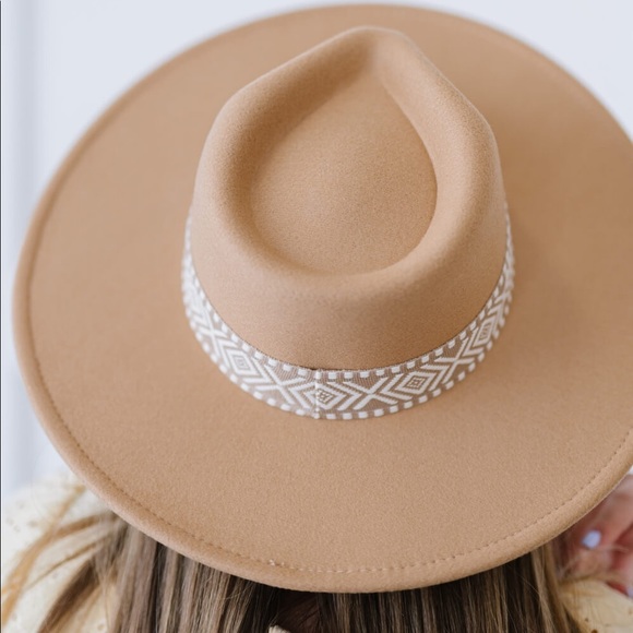 Sold Out - Picture 5 of 5